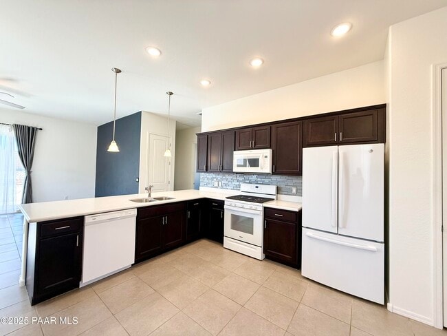 Foto del edificio - 5234 N Elliot Ave