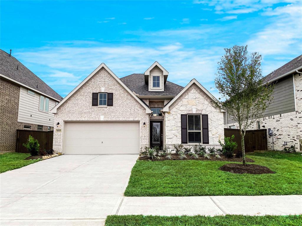 Foto principal - 4222 Rocky Plns Ln