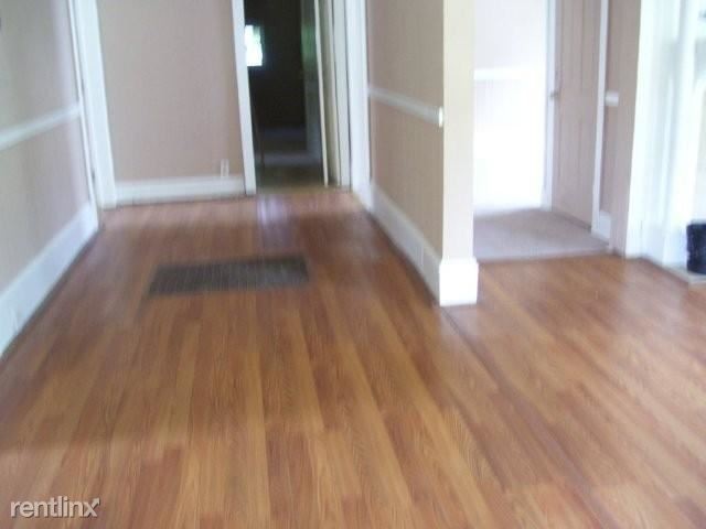 Foto del edificio - 4848 Shulbrook Dr
