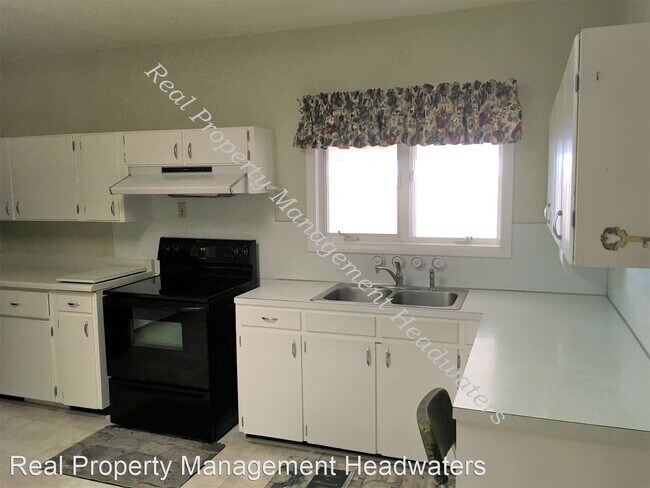 Building Photo - 4 br, 2 bath House - 47 Riley Road