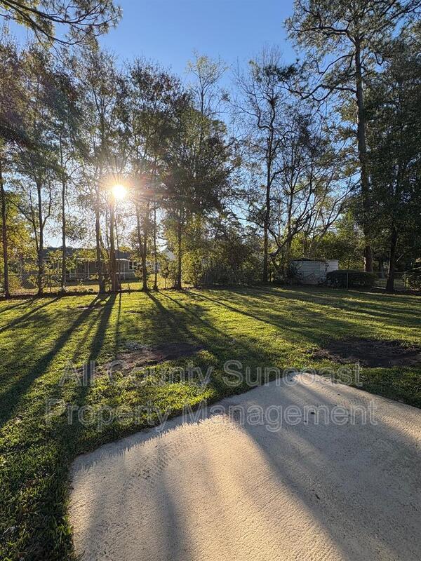 Foto del edificio - 3233 Baldwin Dr W