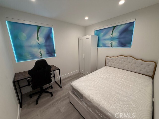 Foto del edificio - 1596 W 36th St
