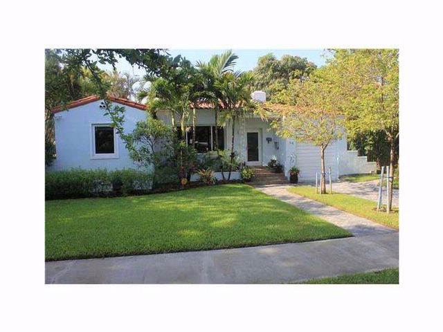 Foto del edificio - 94 NW 97th St