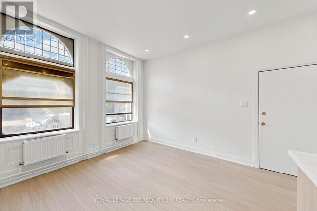Building Photo - 115 Madison Ave