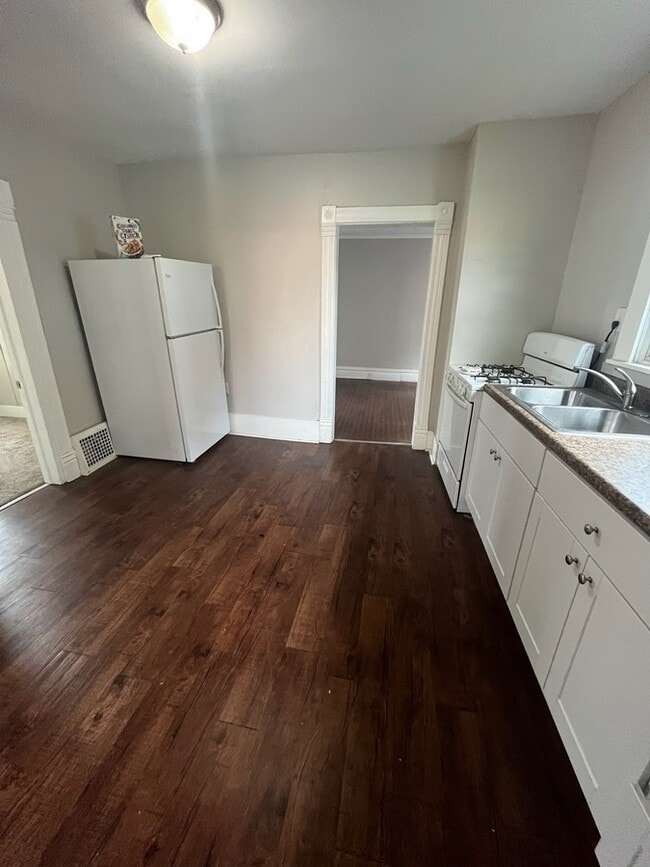 Foto del edificio - 1320 Sanford St