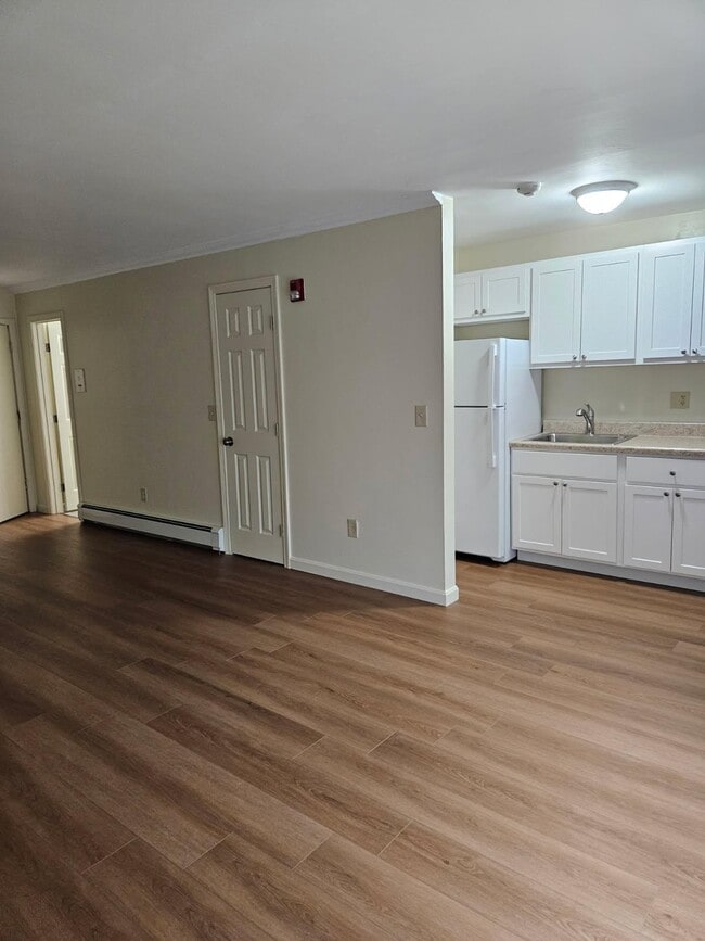Foto del edificio - Parkway Apartments