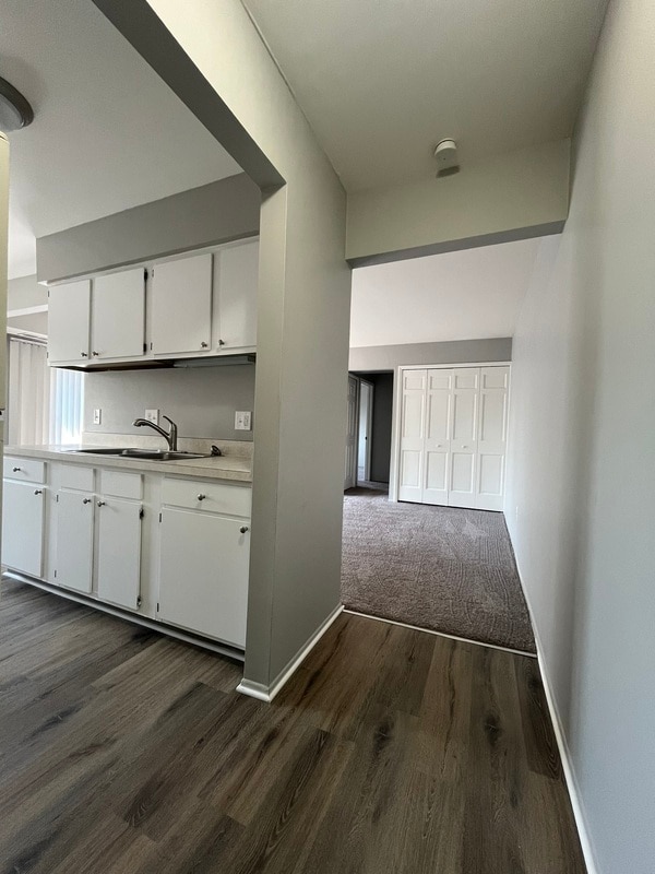 Building Photo - 36777 Sibley- C