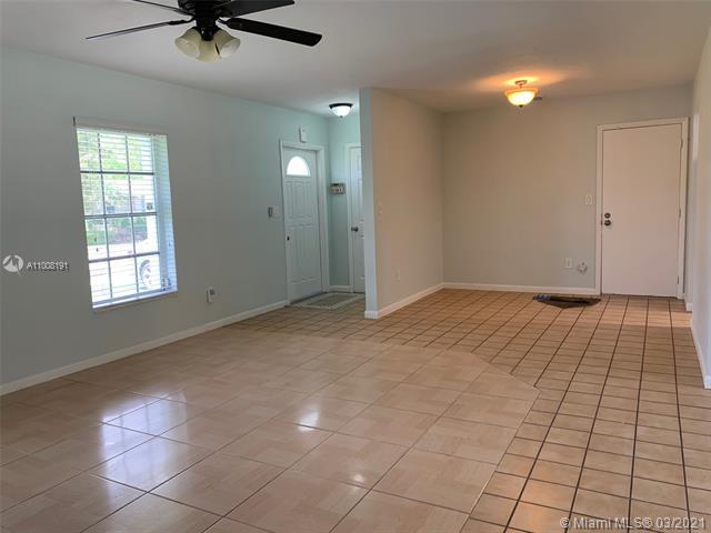 Foto del edificio - 10521 SW 124th Ave