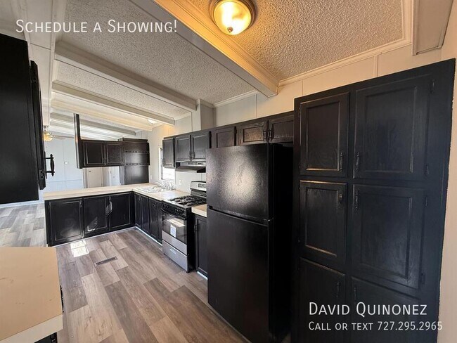 Foto del edificio - 5609 Lesteele-