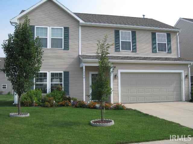 Primary Photo - 1044 Onyx St