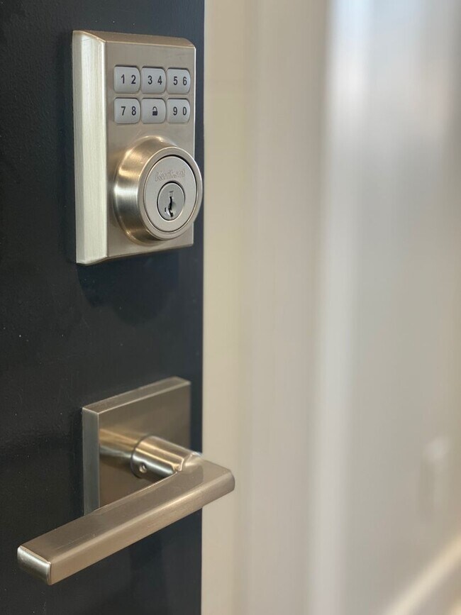 Interior Photo - The Flats Off Madison