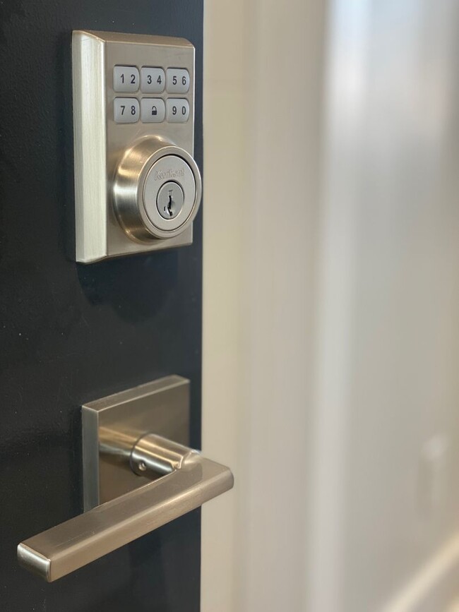 Interior Photo - The Flats Off Madison