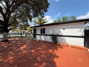 Building Photo - 3815 NW 13th Ave