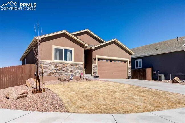 Building Photo - 8134 Moorebank Dr