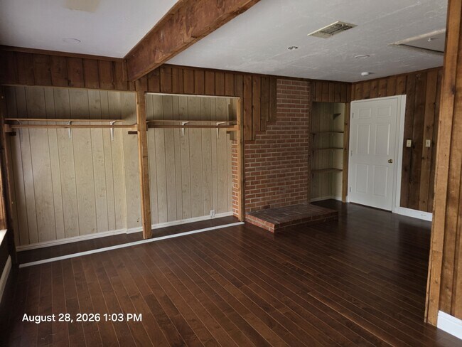 Foto del edificio - 5404 Grant Ave