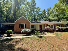 Building Photo - 5411 Foxwood Dr