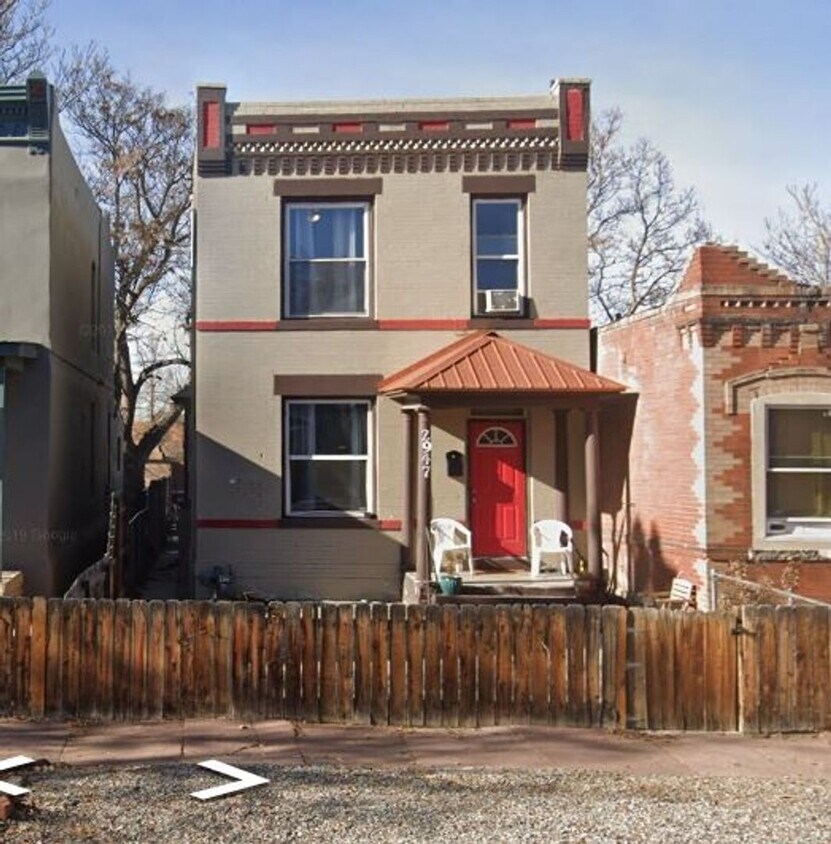 Primary Photo - Beautiful 4 bed 3 bath Remodeled Home w/Ca...