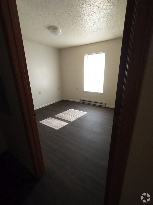 Apartments for rent near Twin Pines Conservation Education Center in Winona, MO