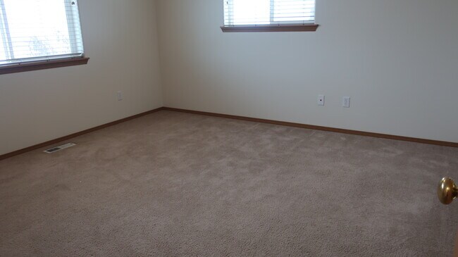 Foto del edificio - 1289 Canyon Ct