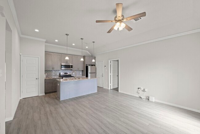 Building Photo - 4801 Wenda St