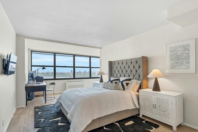Foto del edificio - 7004 JFK Blvd E
