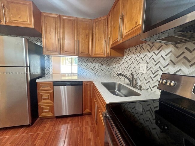 Foto del edificio - 1080 Del Lago Cir