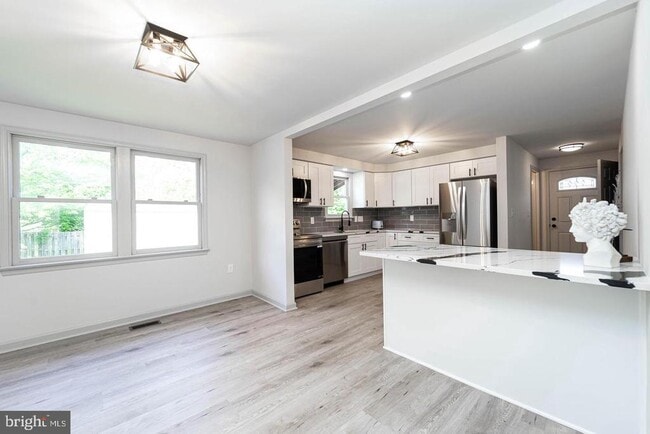 Foto del edificio - 5704 Broadwater Pkwy