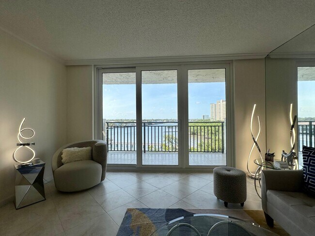 Foto del edificio - 3912 S Ocean Blvd