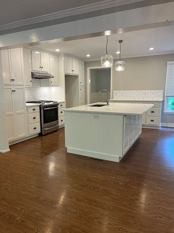 Building Photo - 509 Castlewood Trail