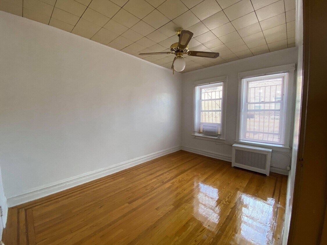 1705 Cropsey Ave, Brooklyn, NY 11214 Townhome Rentals in Brooklyn NY