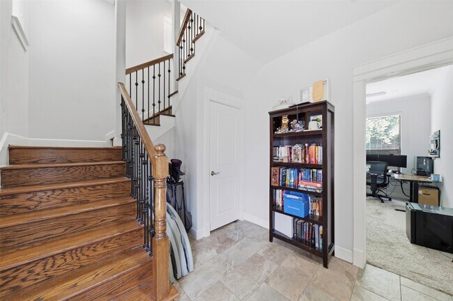 Foto del edificio - 214 W 28th St