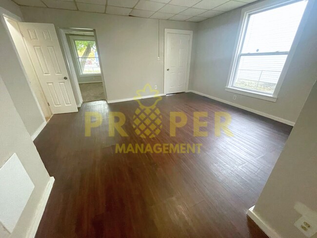 Foto del edificio - 20 W Mumma Ave