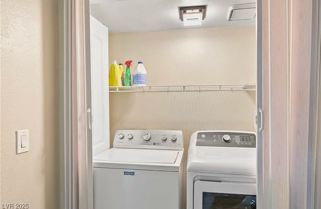 Laundry - 3145 E Flamingo Rd