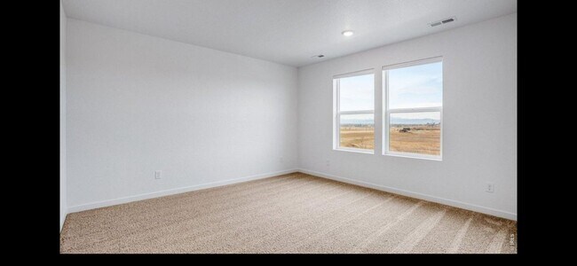 Building Photo - 309 Fiord Wy