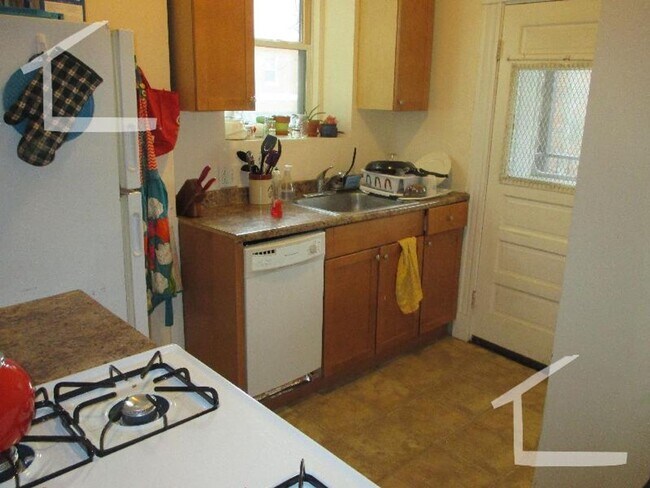 Foto del edificio - South Huntington 3-Bed