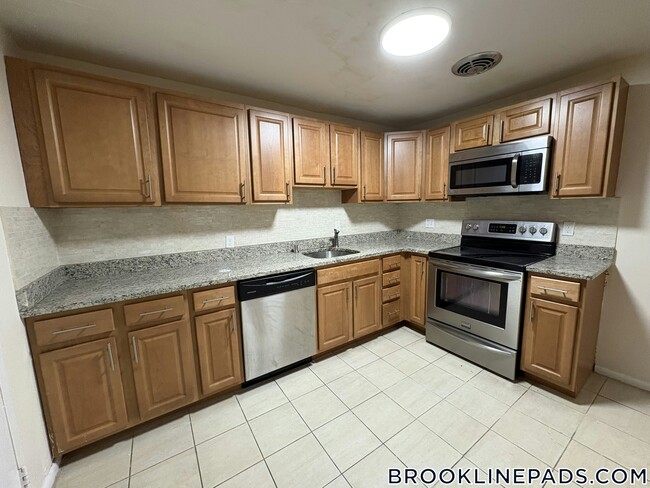 Foto del edificio - 110 Babcock St