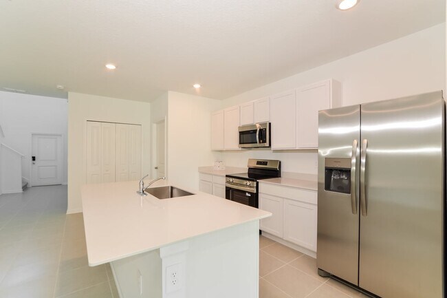 Foto del edificio - 1538 Jessica Blvd