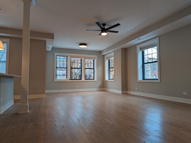 Building Photo - 4409 N Seeley Ave