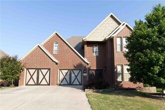 Building Photo - 6502 Hearth Stone Dr