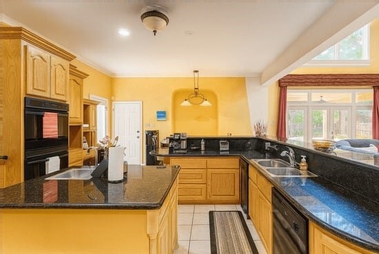 Foto del edificio - 20018 Pinehurst Trail Dr