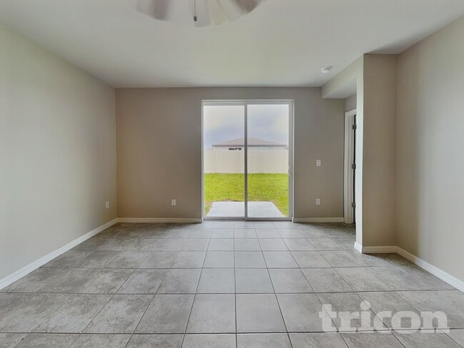 Building Photo - 7148 Boggy Crk Pl