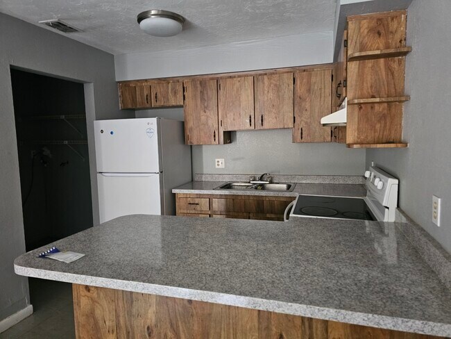 Foto del edificio - 4276 NW 21st Ave