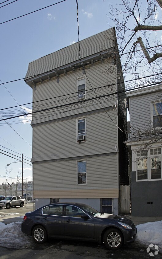 Foto del edificio - 185 Union St