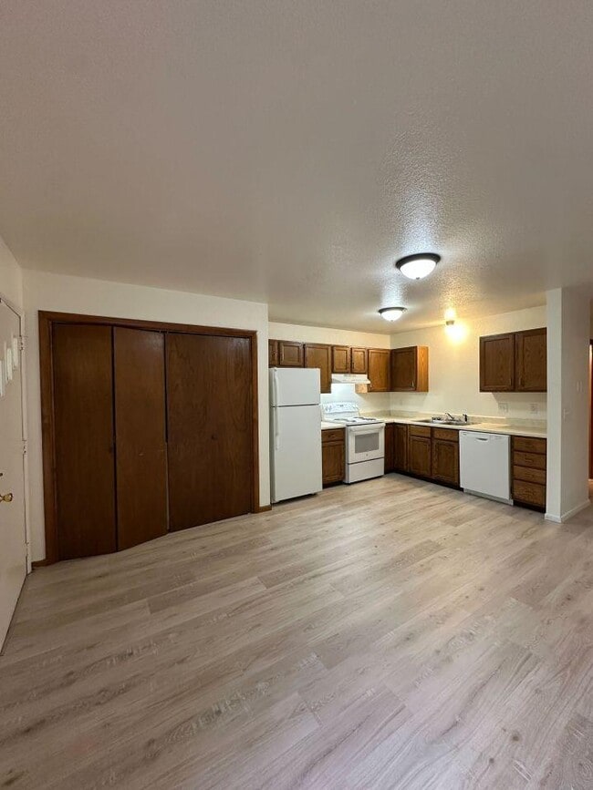Foto del edificio - 2 bedroom in Billings MT 59105