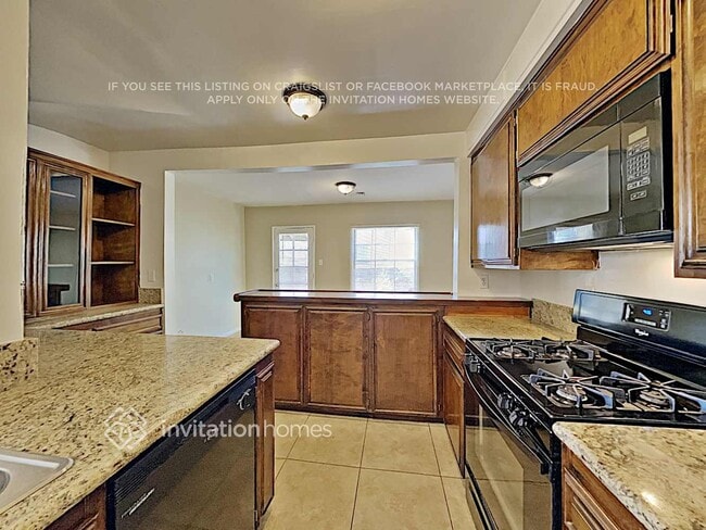 Foto del edificio - 5715 Norwich Ave
