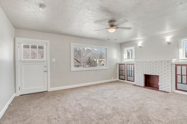 Building Photo - 220 S 100 E