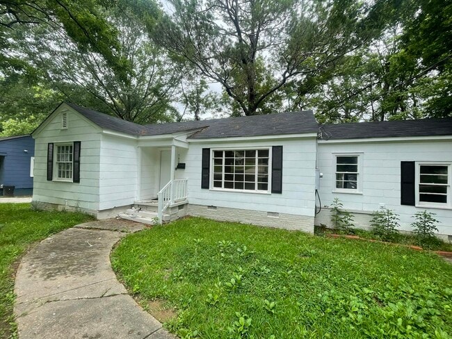 Photo - 752 Launcelot Rd House
