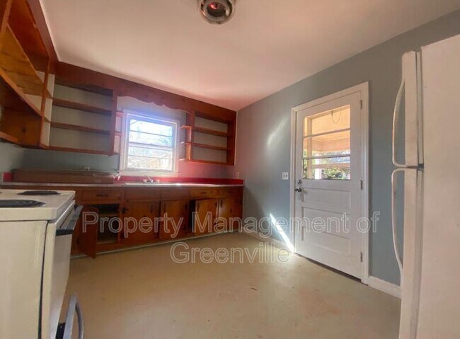 Foto del edificio - 18 Bagwell Cir