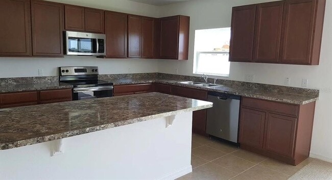 Building Photo - 2233 Cypress Lake Pl