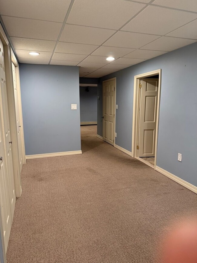 Foto del edificio - 2224 Pond Rd